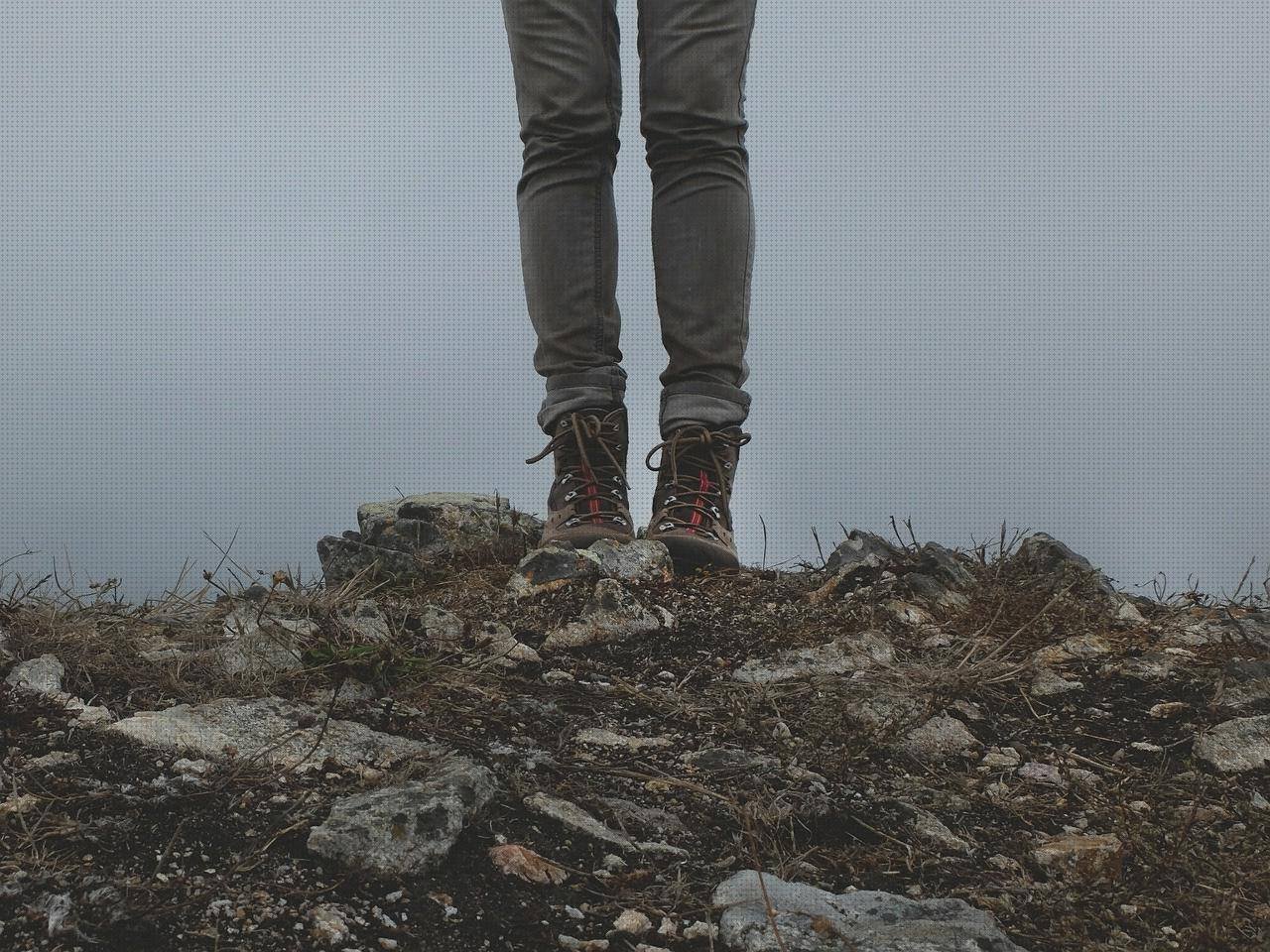 ¿Dónde poder comprar calzados calzado de montaña de mujer cómodo?